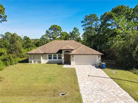 723 Da Vinci Ave S, Lehigh Acres, FL 33974