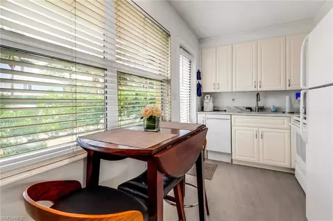 Kitchen - 207 8th Ave S #207A, Naples, FL 34102 photo 7 of 7