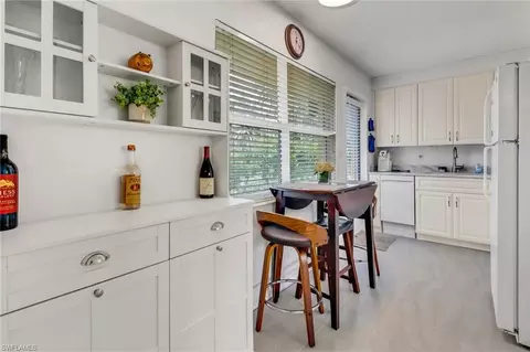 Kitchen - 207 8th Ave S #207A, Naples, FL 34102 photo 2 of 7