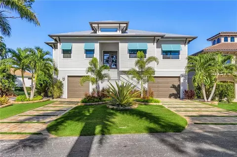 9143 Brendan Lake Ct, Bonita Springs, FL 34135