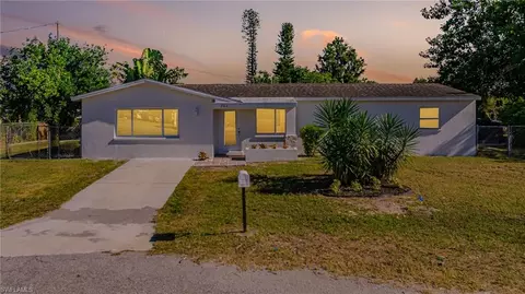 204 Alabama Ct, Lehigh Acres, FL 33936