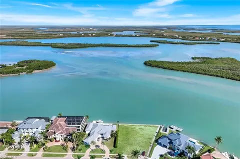 995 Caxambas Dr, Marco Island, FL 34145
