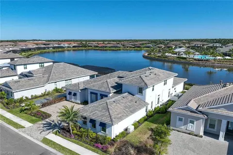 15398 Turin Dr, Naples, FL 34114 photo 2