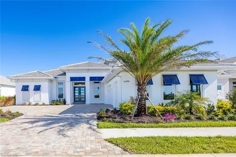 15398 Turin Dr, Naples, FL 34114 photo 5