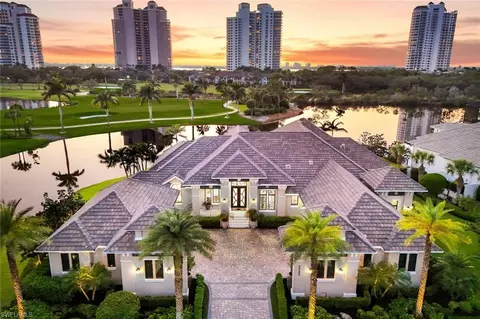 26180 Woodlyn Dr, Bonita Springs, FL 34134