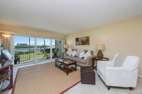 305 Goodlette-frank Rd S #C304, Naples, FL 34102