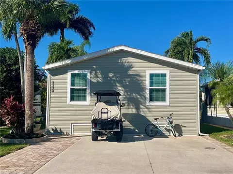 Exterior - 1115 Jade Lake Pt, Naples, FL 34114 photo 2 of 8