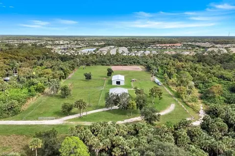 View/Area - 1960 Moulder Dr, Naples, FL 34120 photo 3 of 5