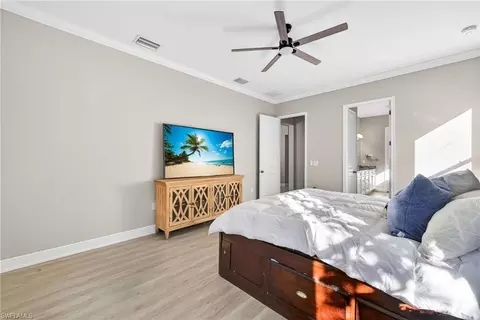 Bedroom - 3328 Pilot Cir, Naples, FL 34120 photo 2 of 3