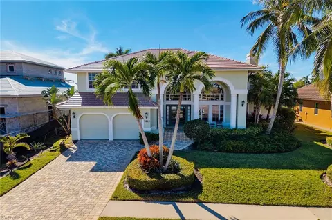 1819 Maywood Ct, Marco Island, FL 34145