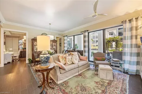 1030 3rd Ave S #214, Naples, FL 34102