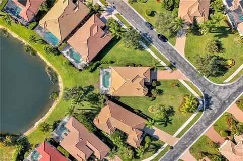 View/Area - 6972 Amen Corner Ct, Naples, FL 34113 photo 4 of 6
