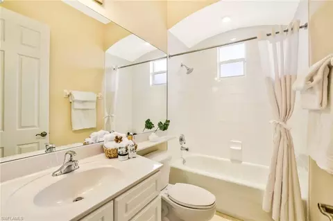 Bath - 6972 Amen Corner Ct, Naples, FL 34113 photo 3 of 3