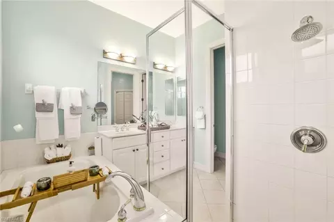 Bath - 6972 Amen Corner Ct, Naples, FL 34113 photo 2 of 3