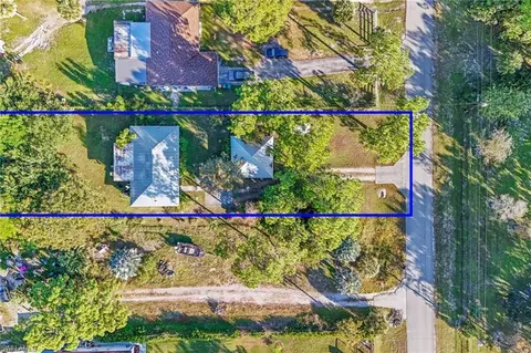 861 22nd St SE, Naples, FL 34117