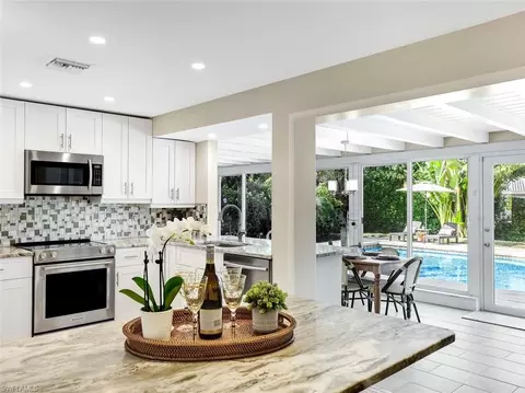 79 Burning Tree Dr, Naples, FL 34105 photo 11