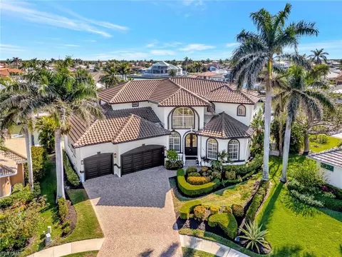 159 Geranium Ct, Marco Island, FL 34145