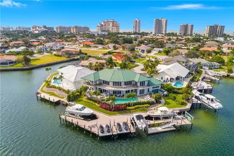 940 Tulip Ct, Marco Island, FL 34145