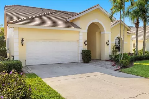 24929 Bay Cedar Dr, Bonita Springs, FL 34134