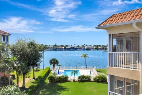 816 W Elkcam Cir #301, Marco Island, FL 34145