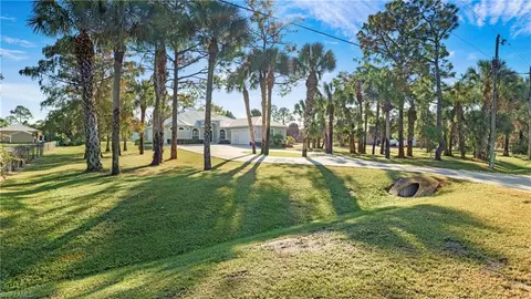 770 17th St SW, Naples, FL 34117