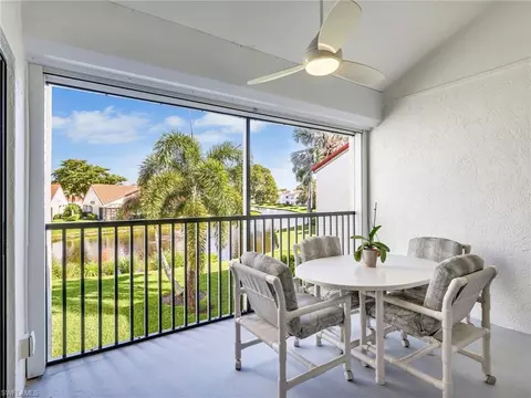 625 Beachwalk Cir #G203, Naples, FL 34108