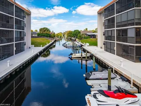 9395 Pennsylvania Ave #3, Bonita Springs, FL 34135