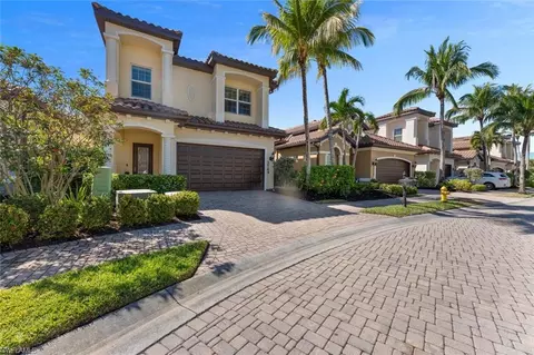 Exterior - 5769 Mango Cir, Naples, FL 34110 photo 2 of 10
