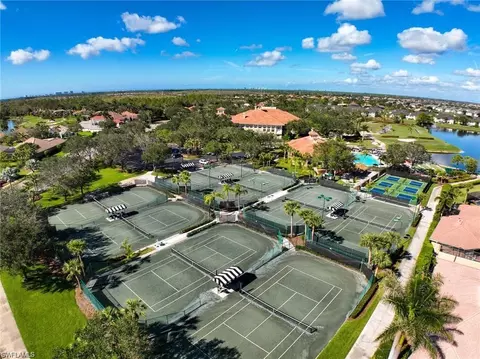 View/Area - 5769 Mango Cir, Naples, FL 34110 photo 5 of 8
