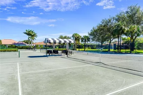 View/Area - 5769 Mango Cir, Naples, FL 34110 photo 6 of 8