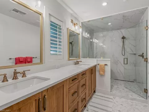 Bath - 2448 Harbor Rd, Naples, FL 34104 photo 1 of 5