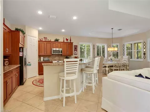 4221 Hampton Ln, Naples, FL 34119 photo 13