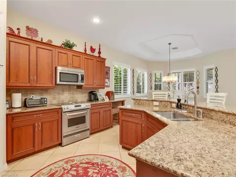 4221 Hampton Ln, Naples, FL 34119 photo 11