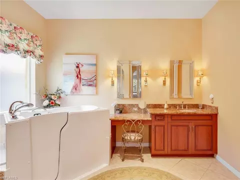 4221 Hampton Ln, Naples, FL 34119 photo 16