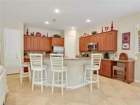 4221 Hampton Ln, Naples, FL 34119 photo 12