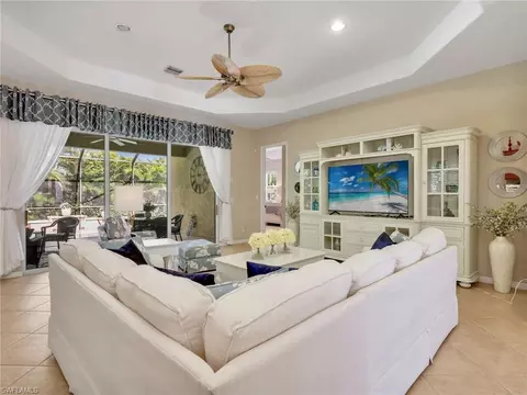 4221 Hampton Ln, Naples, FL 34119 photo 8