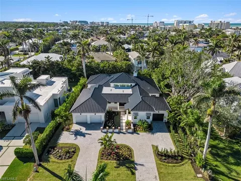 Other - 424 Spinnaker Dr, Naples, FL 34102 photo 1 of 14