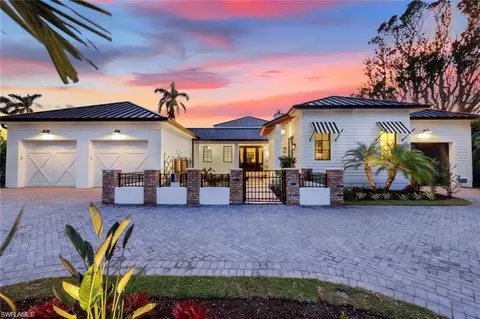 Exterior - 424 Spinnaker Dr, Naples, FL 34102 photo 13 of 14
