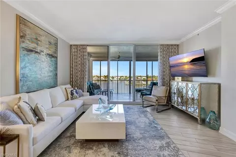 410 Flagship Dr #501, Naples, FL 34108