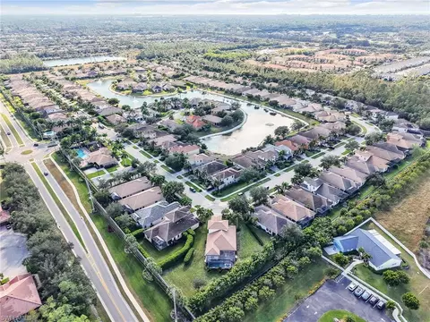 1365 Serrano Cir, Naples, FL 34105 photo 43