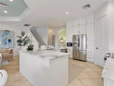 1365 Serrano Cir, Naples, FL 34105 photo 12