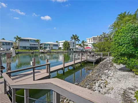 Exterior - 216 Spring Line Dr, Naples, FL 34102 photo 4 of 8