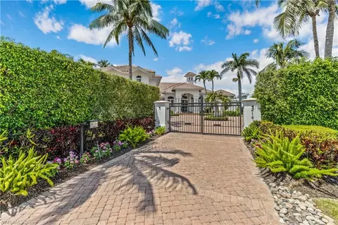 Exterior - 216 Spring Line Dr, Naples, FL 34102 photo 2 of 8