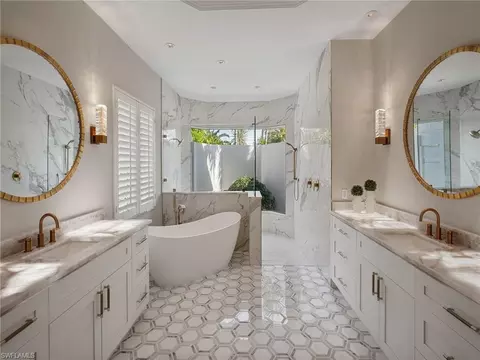 Bath - 216 Spring Line Dr, Naples, FL 34102 photo 6 of 7