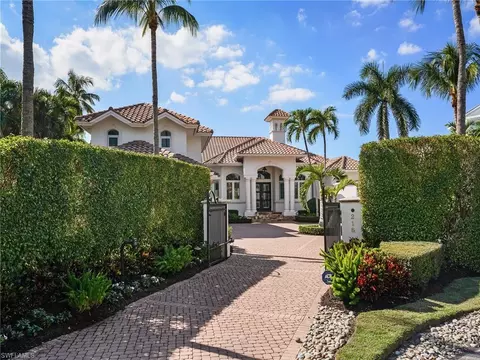 Exterior - 216 Spring Line Dr, Naples, FL 34102 photo 3 of 8
