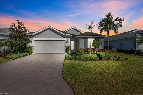 10572 Otter Key Ln, Estero, FL 33928