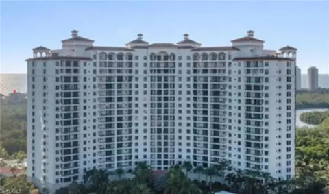 7575 Pelican Bay Blvd #707, Naples, FL 34108