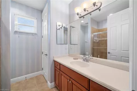 Bath - 8766 Largo Mar Dr, Fort Myers, FL 33967 photo 4 of 7