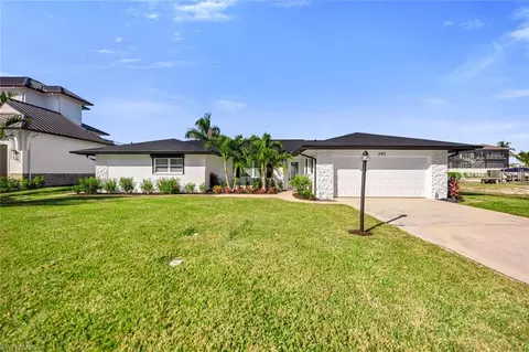 385 Willet Ave, Naples, FL 34108