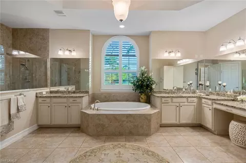 Bath - 1609 Mockingbird Dr, Naples, FL 34120 photo 3 of 3
